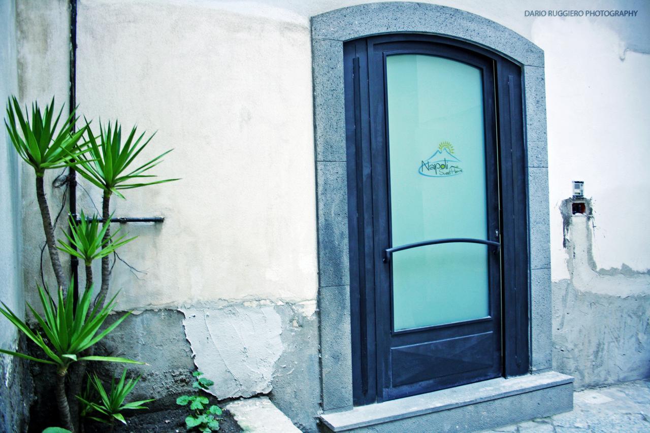 Napoli Sweet Home - Casa "Donna Rosa" Exteriör bild